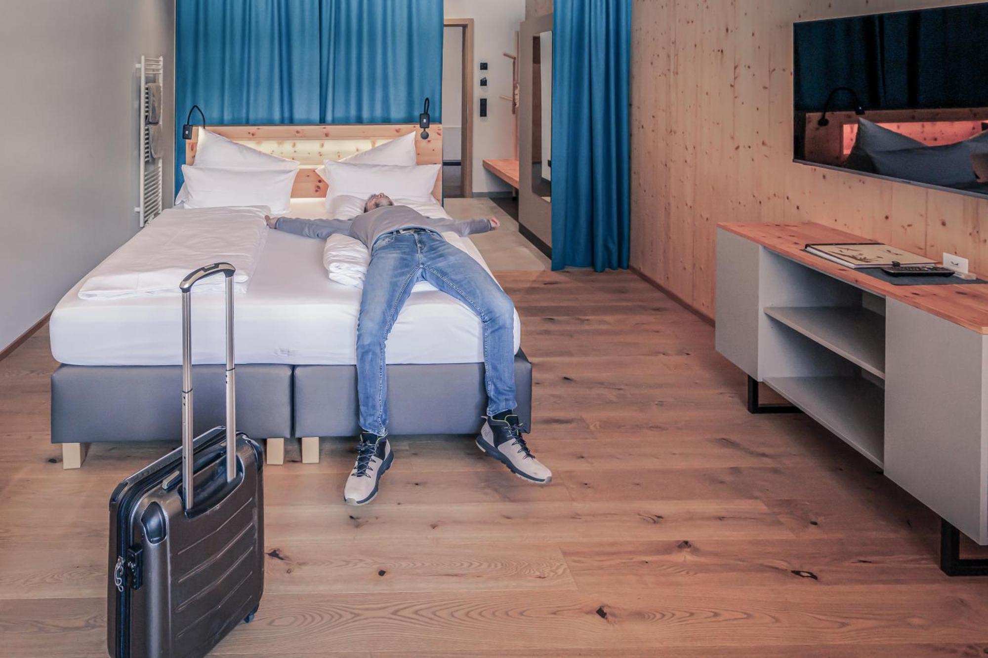 Boutique Hotel Lechzeit Elmen Exteriör bild